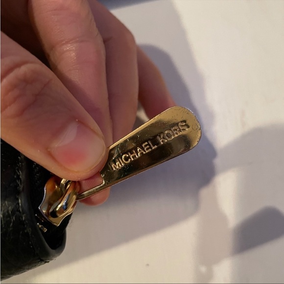 Michael Kors Wallet - Picture 7 of 7
